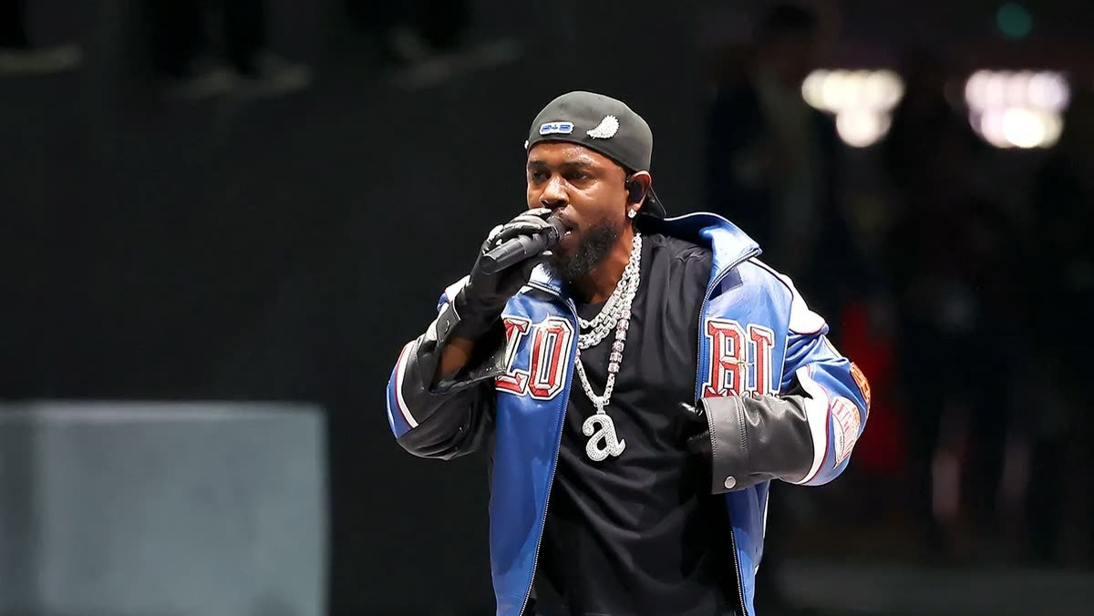Kendrick Lamar: The Life, Career, and Discography of Hip Hop’s Poetic King in 2025
